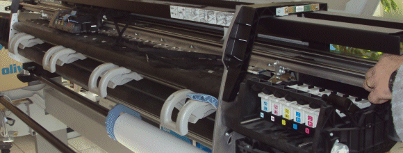 Plotter Teknik Servis